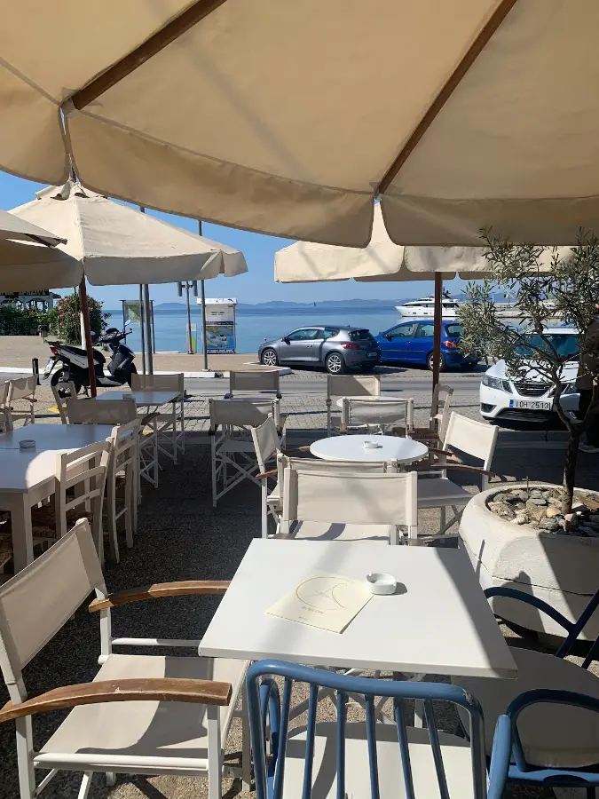 Avelon Bistro, 25is Martiou, Neos Marmaras — bar, bakery