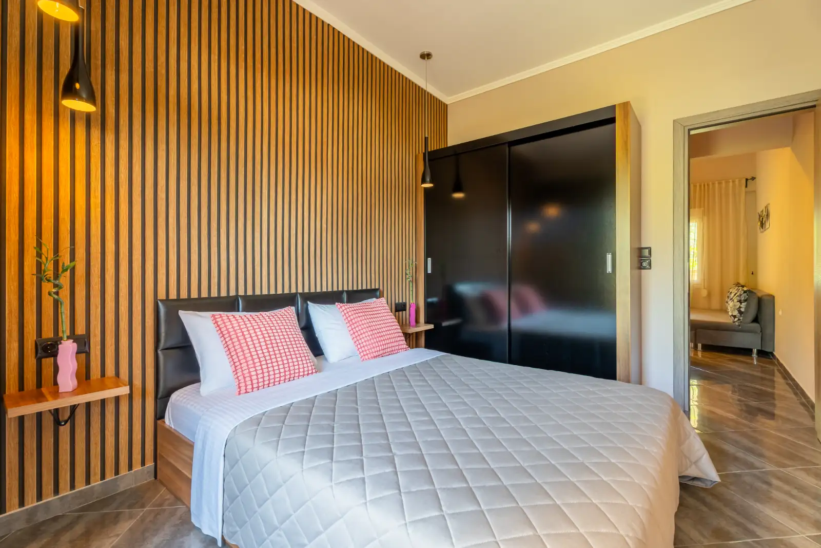 STUDIOS & APARTMENTS DIOGENIS PORTO KOUFO