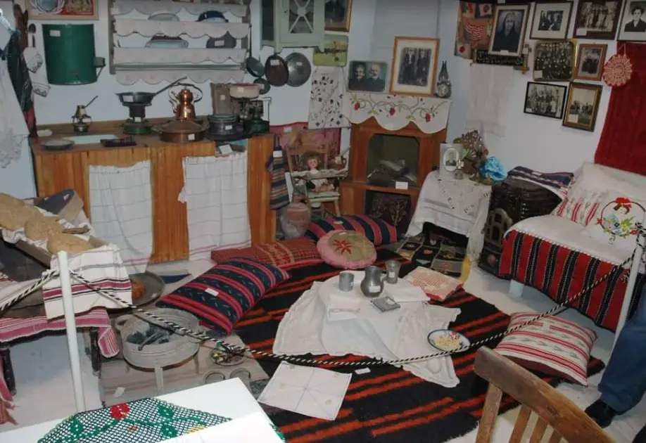 Музей на Малоазийската култура, Χαλκιδικής, Nea Triglia — Исторически