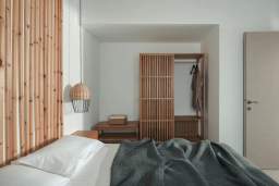 Thespis Villa 2 — 23