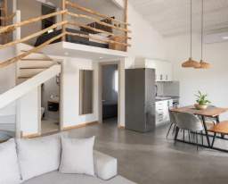 Thespis Villa 2 — 7