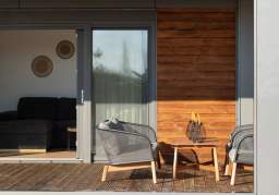 Thespis Villa 3 — 8