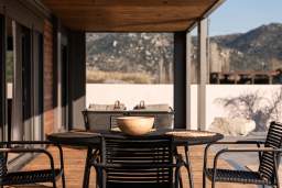 Thespis Villa 3 — 9