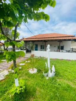 House with a sea view — 4