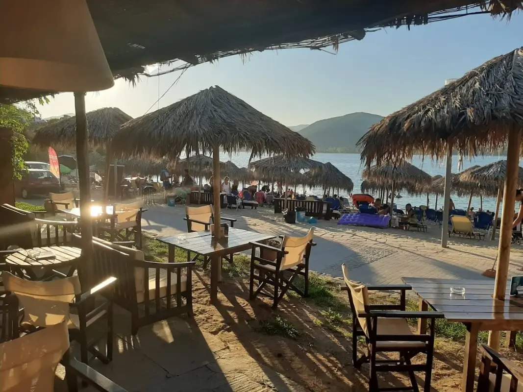 Estrella Beach Bar in Sykia, Halkidiki with beautiful seaside view