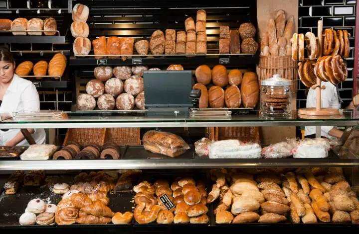 Пекара, Leof. Eleftherias 10, Nea Moudania — bakery, cafeBar