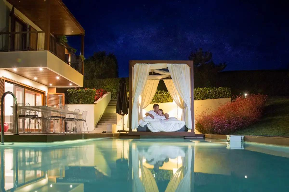 Avaton Luxury Beach Resort - Relais & Châteaux, Κουμίτσα — bar, cafeBar