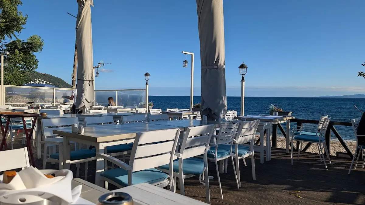 Златната кука, Ουρανούπολη, Ouranoupoli — traditional, cocktailBar