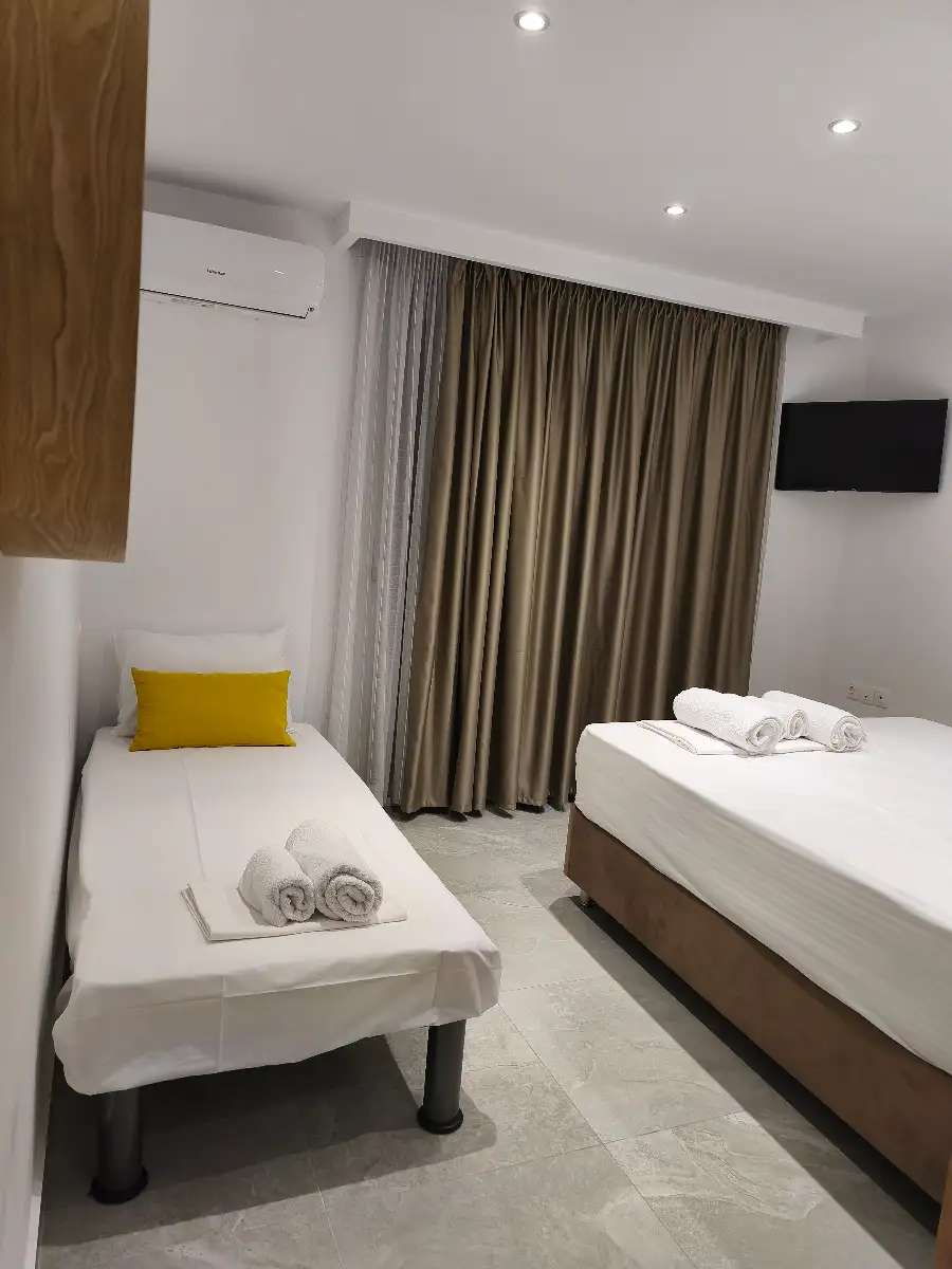 FOX СТУДИО, Sikia -500 meters from Sikia Beach