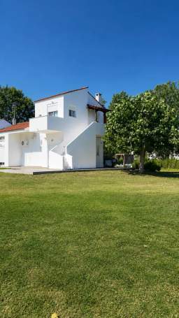 Villa Elena Apartments — 10