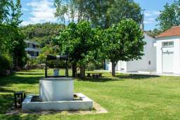 Villa Elena Apartments — 6