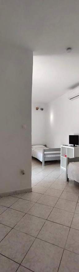 Villa Elena Studios — 7