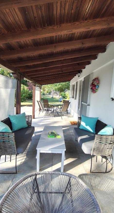 Villa Elena Studios