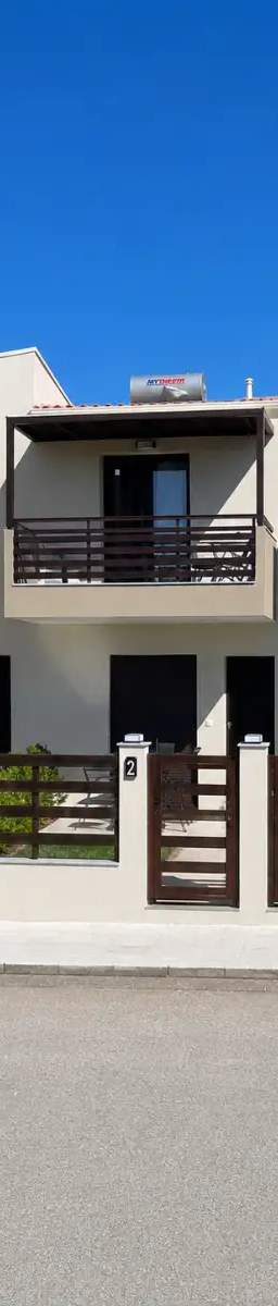 Victoria Maisonette — 1